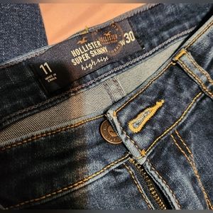 Hollister skinny jeans